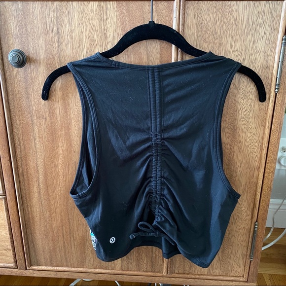 EUC Lululemon x Barry’s Boot Camp Scrunch Tank - Picture 2 of 2